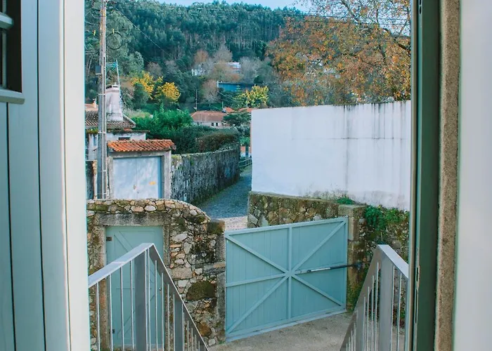 Just Like - Casa Da Tuca *