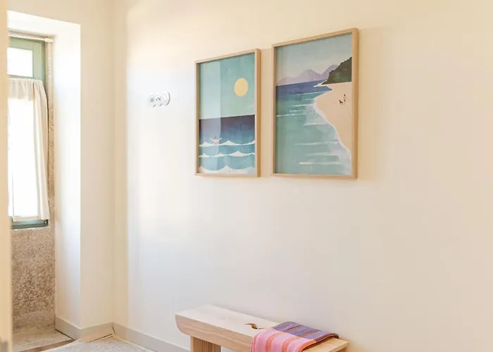 Just Like - Casa Da Tuca *